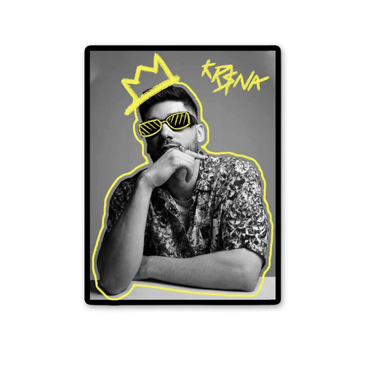 Bold Yellow Crown King